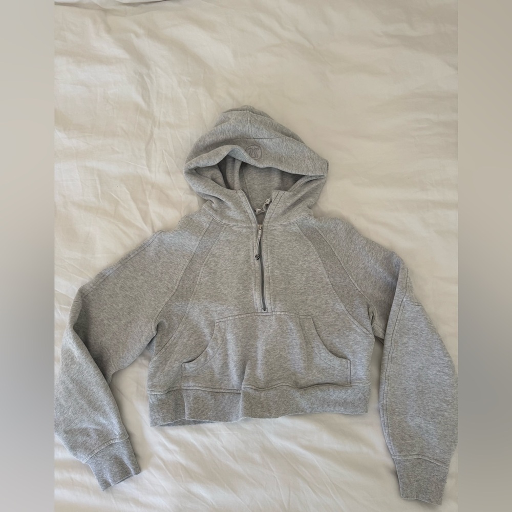 Lululemon Athletica Light Gray Half-Zip Hoodie